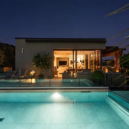 Villa Luxury With Pool