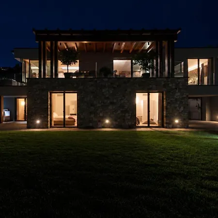 Villa Luxury With Pool