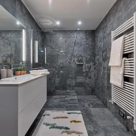 Luxury With Pool Villa