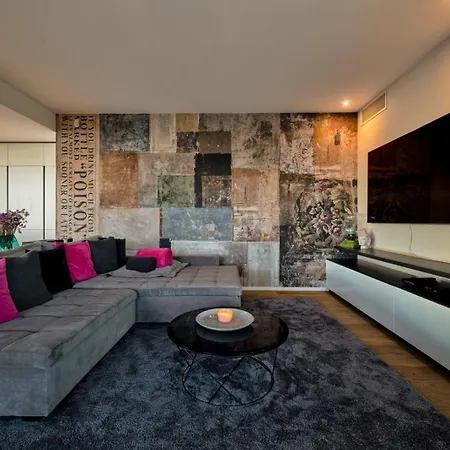 Luxury With Pool Villa *