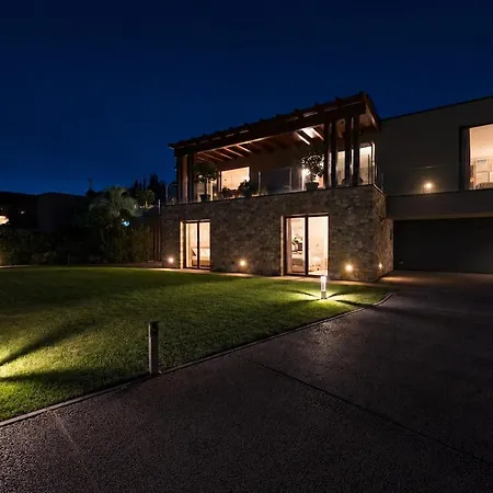 Luxury With Pool Villa